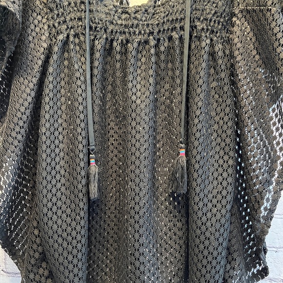 Black cover-up one size fits most - Picture 5 of 7